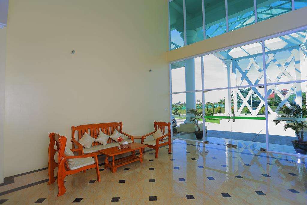 Apex Hotel Naypyidaw Exterior foto