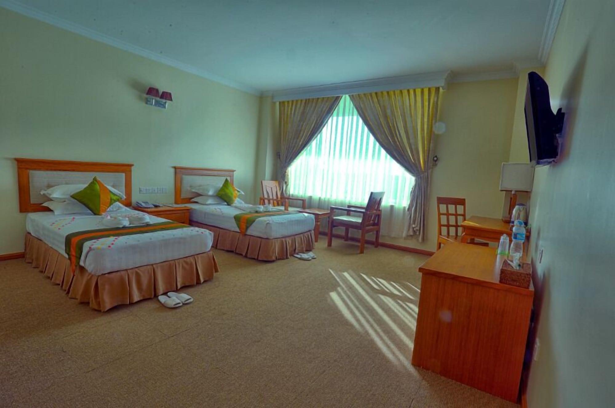 Apex Hotel Naypyidaw Exterior foto