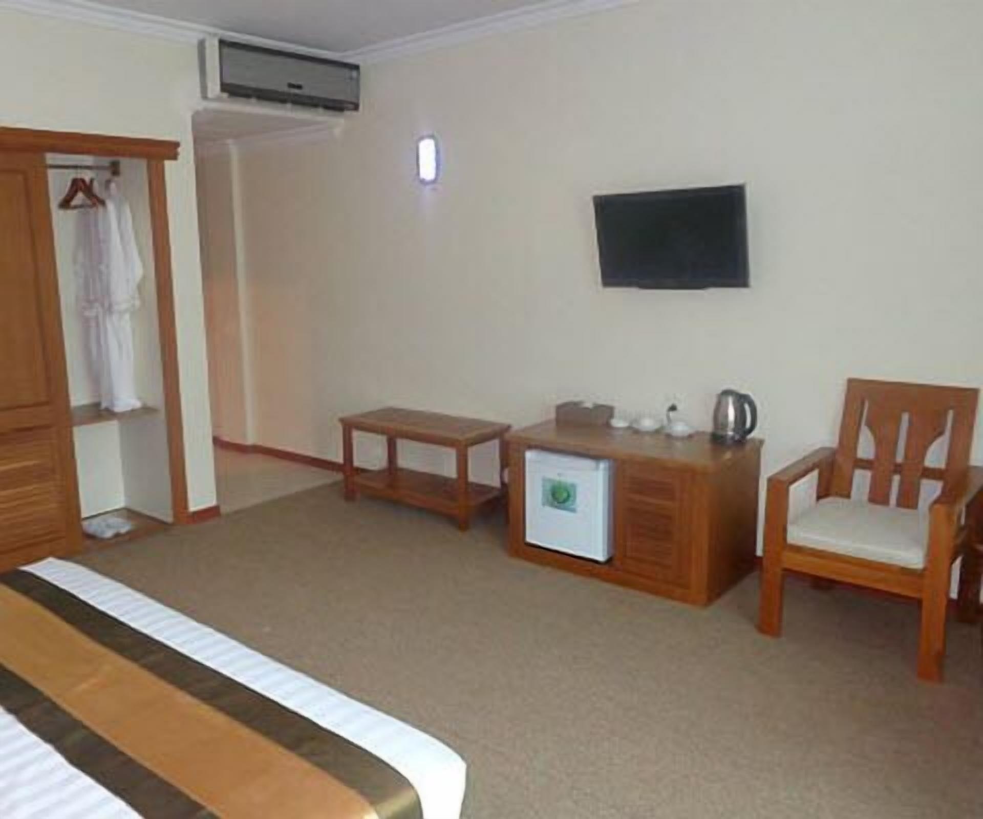 Apex Hotel Naypyidaw Exterior foto